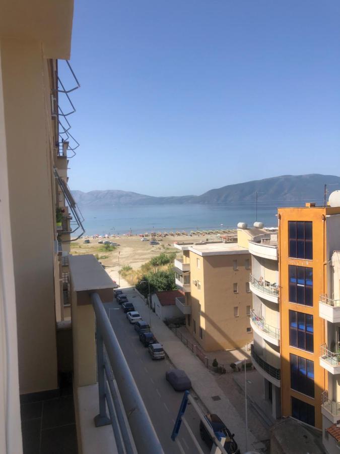 Ilarias Flat Appartement Vlorë Buitenkant foto